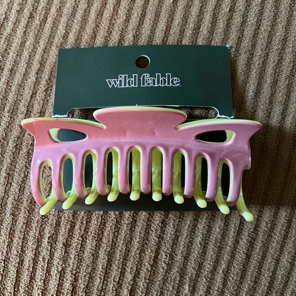 wild fable Accessories - Wild Fable jaw clip for hair new